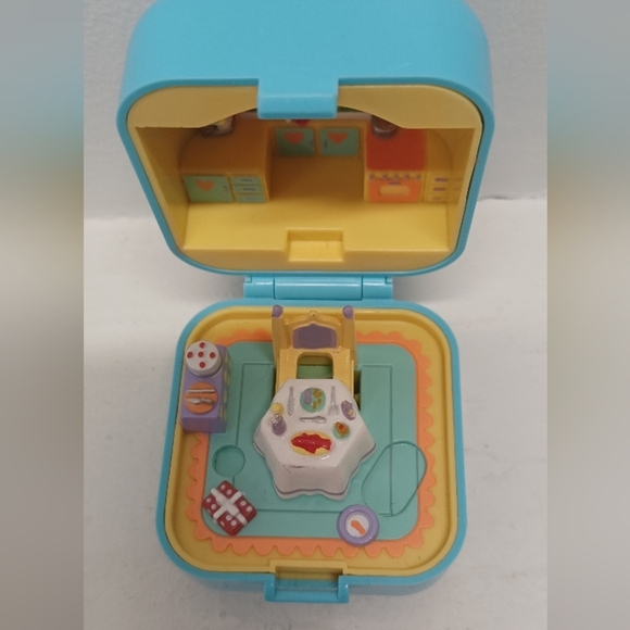 Polly Pocket 1991 Bluebird Dinnertime Ring and Ring Case *Incomplete Turquoise - Picture 13 of 15